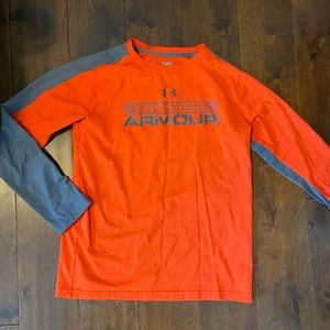 Used boys under armor long sleeve shirt